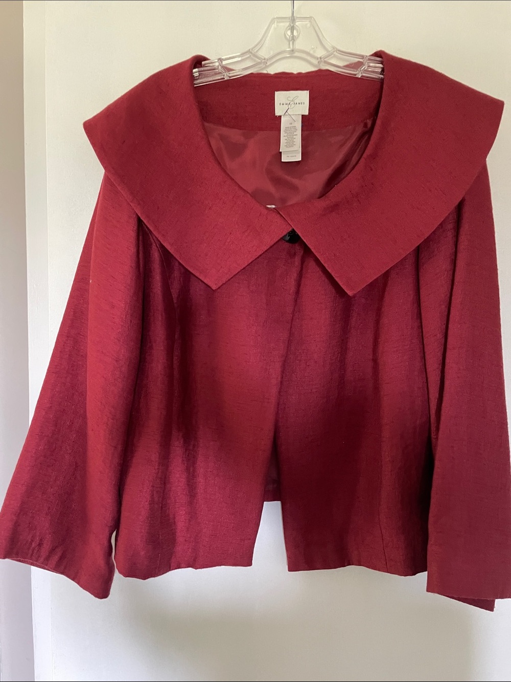 Emma James Wine Red Wide-Collar Cropped Blazer